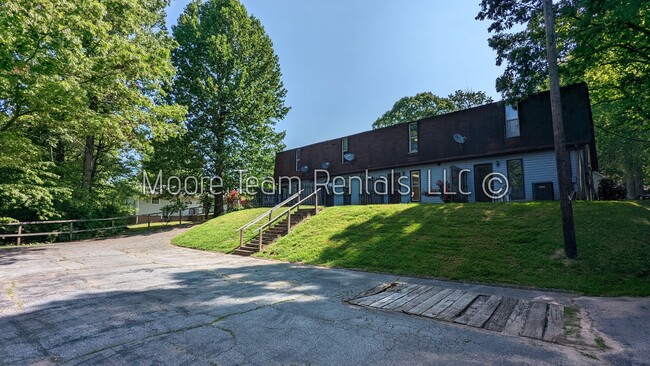 Photo - 109-109 Paradise Ave
