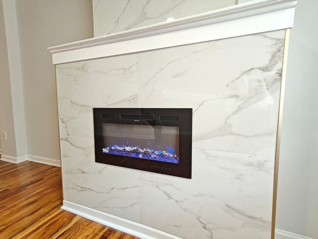 Photo - 273 S Cecil St