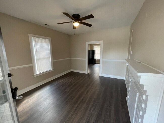 Photo - Cute Efficient Home Downtown Shelbyville