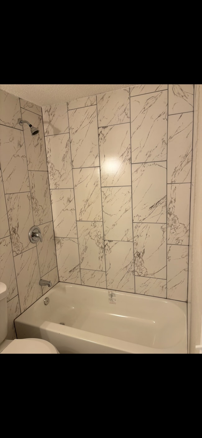 Photo - Bonner Springs Apartment Complex Unit 117B