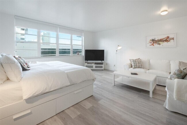 Photo - 100 Lincoln Rd Unit 439