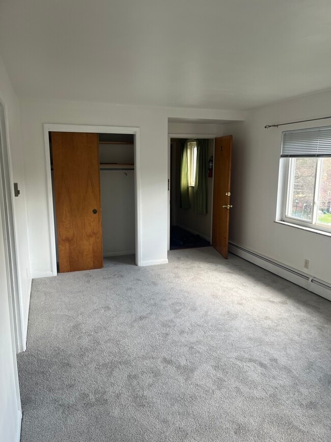 Building Photo - 3783 Wilmar Dr Unit 3