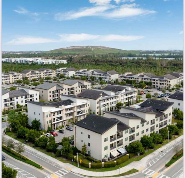 Photo - 7926 NW 104th Ave