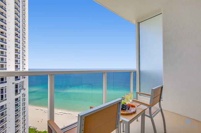 Photo - 18001 Collins Ave Unidad ID1227391P