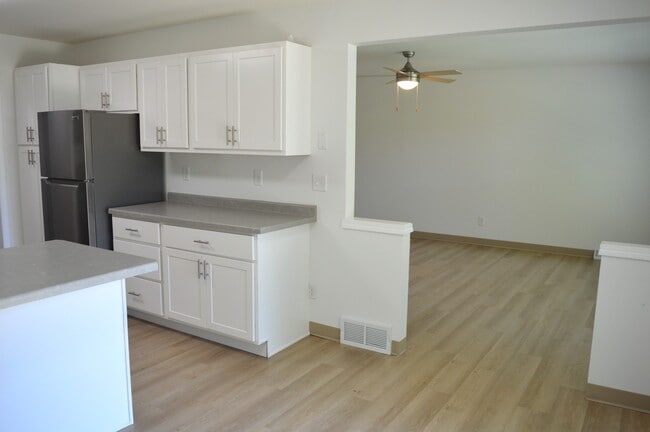 Photo - 2305 McKenna Blvd