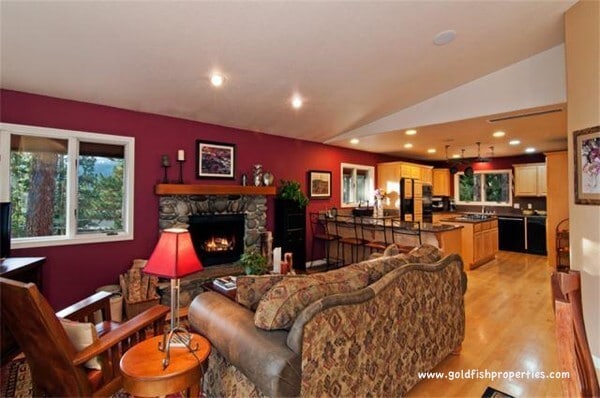 Photo - Incline Village: House - 4 Bedrooms, 3.5 B...