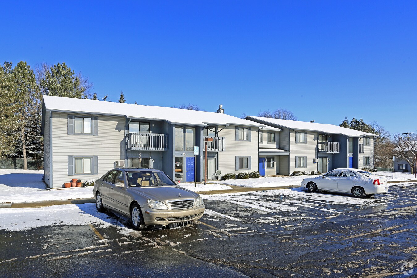 Photo - Clairewood Apartments