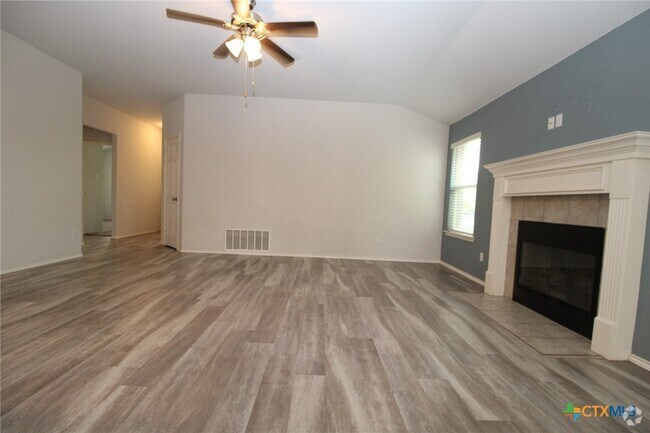 Building Photo - 265 Bethann Dr Rental