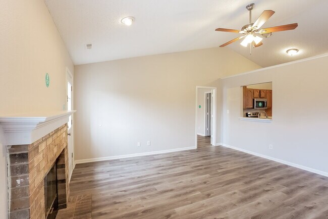 Photo - 3355 Blue Ash Ln