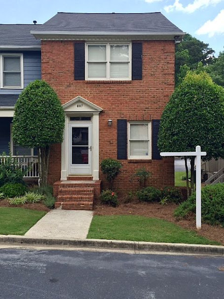 Exterior of Townhouse - 4012 Elm St Townhome