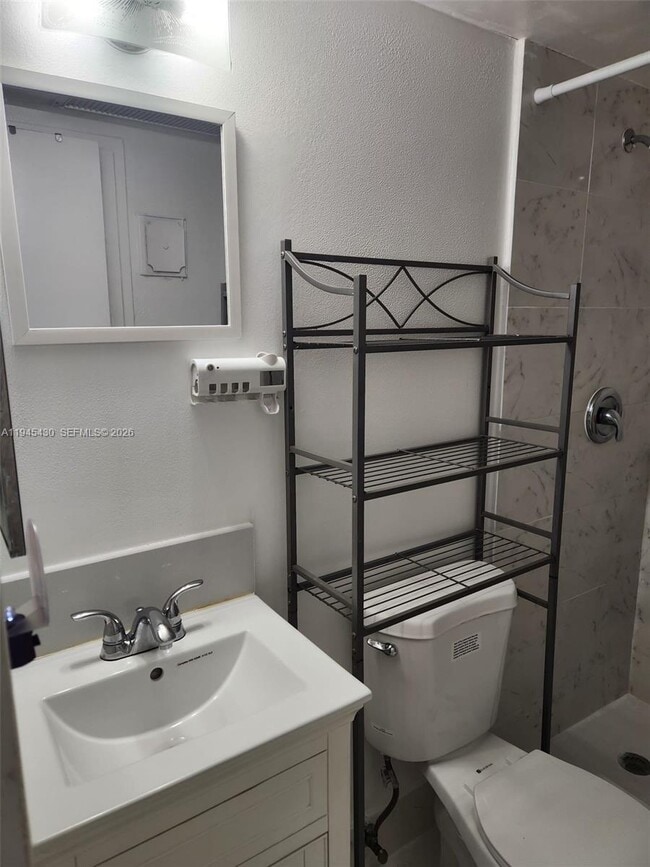 Photo - 4101 NW 26th St Unit 258