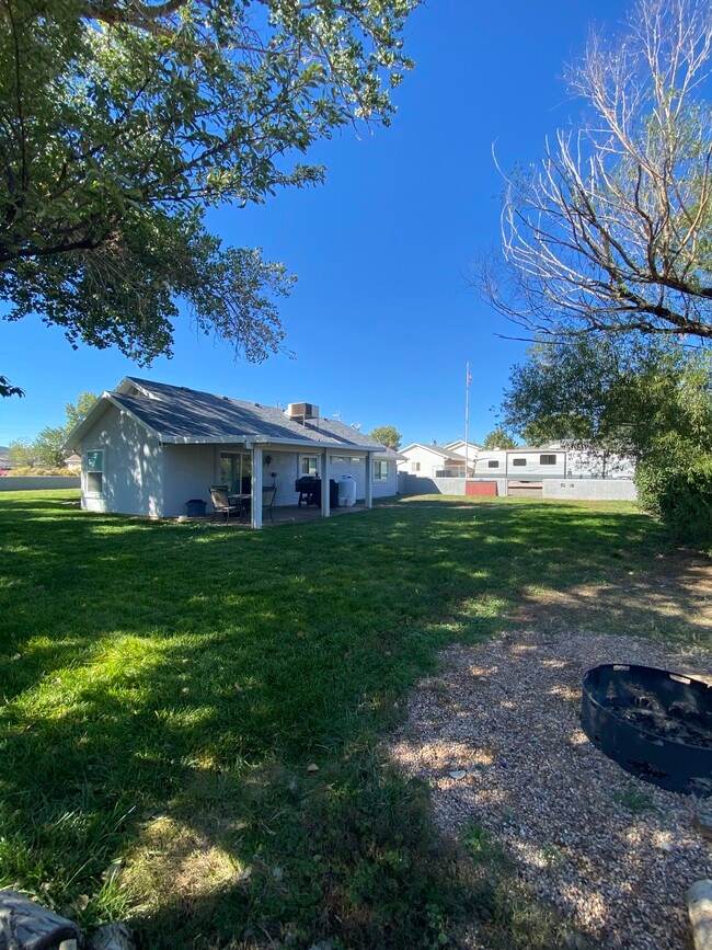 Photo - 7960 N Jade Dr