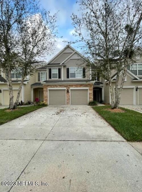 Photo - 11043 Castlemain Cir E