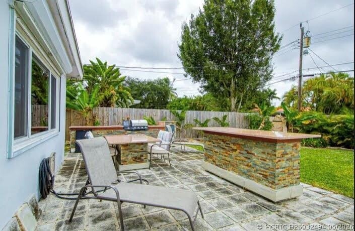 Photo - 1905 N 45th Ave