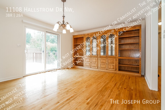 Photo - 11108 Hallstrom Dr NW
