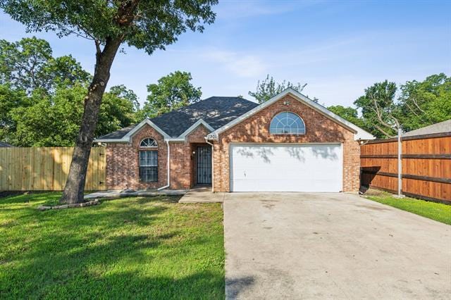 Building Photo - 7201 Denton Dr Rental