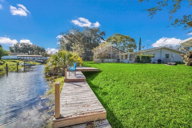 Photo - 5 SE Ocale Way