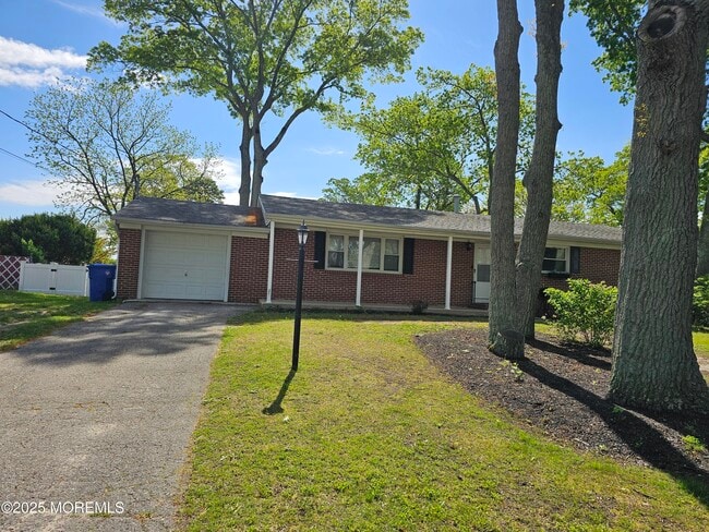Photo - 1825 Greenwood Rd Casa