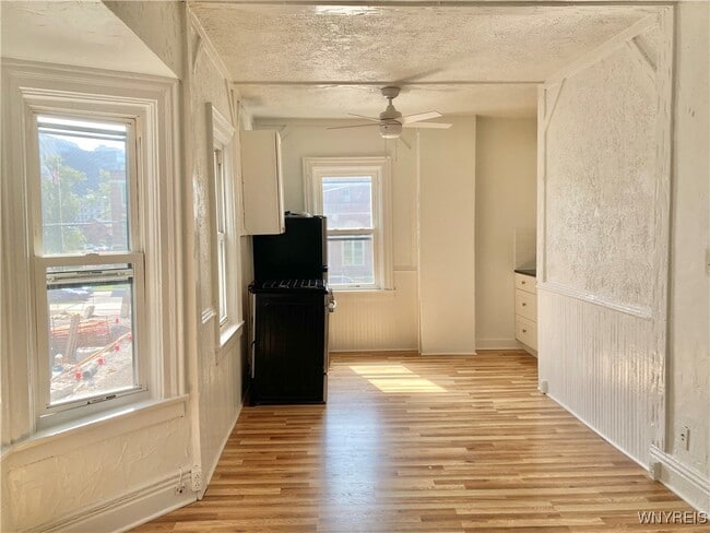 Photo - 58 Trinity Pl