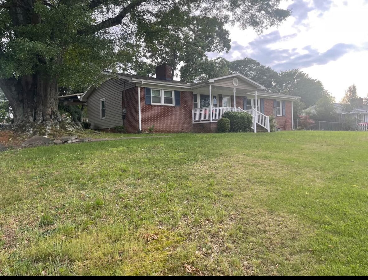 Photo - 6 Brushy Creek Rd House
