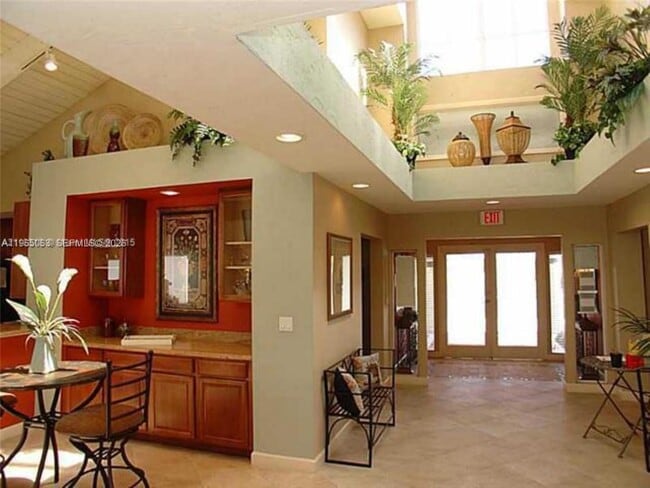 Photo - 651 Lyons Rd Unidad 10201