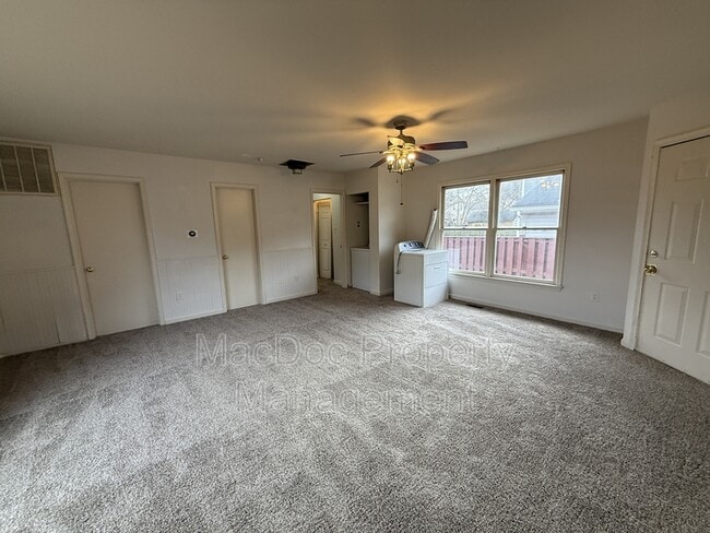 Photo - 227 Bend Farm Rd