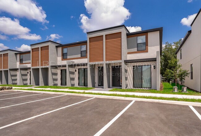 Building Photo - 3230 Sustainable Wy