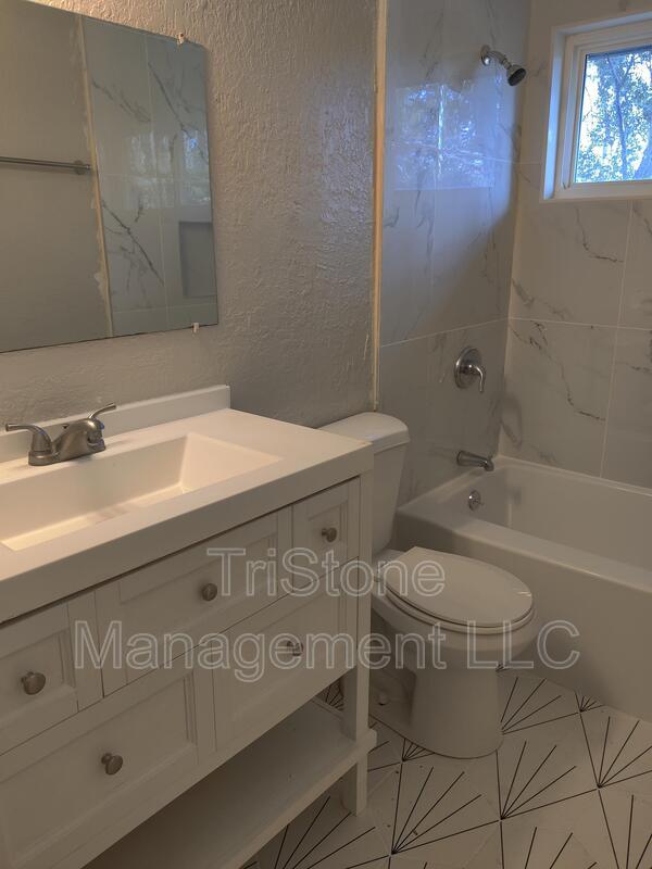 Photo - 3106 Erskine Dr