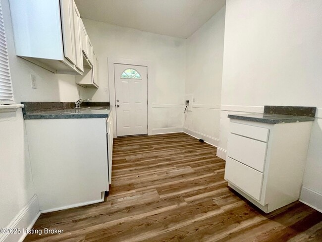 Photo - 2127 Wilson Ave