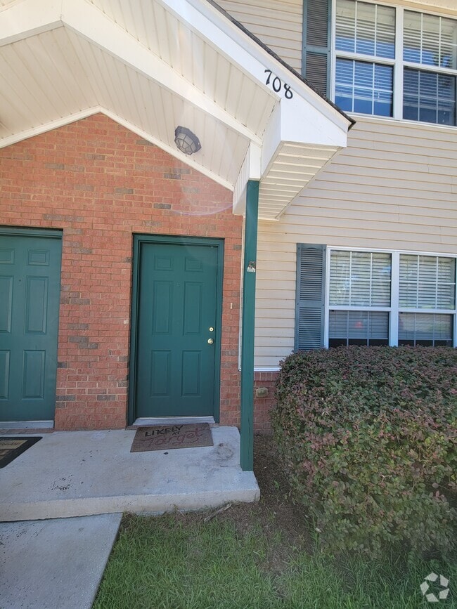 Building Photo - 2403 Hartsfield Rd Unit 708 Rental
