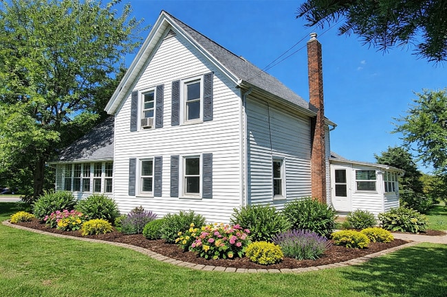 Building Photo - 1128 Ridge Rd