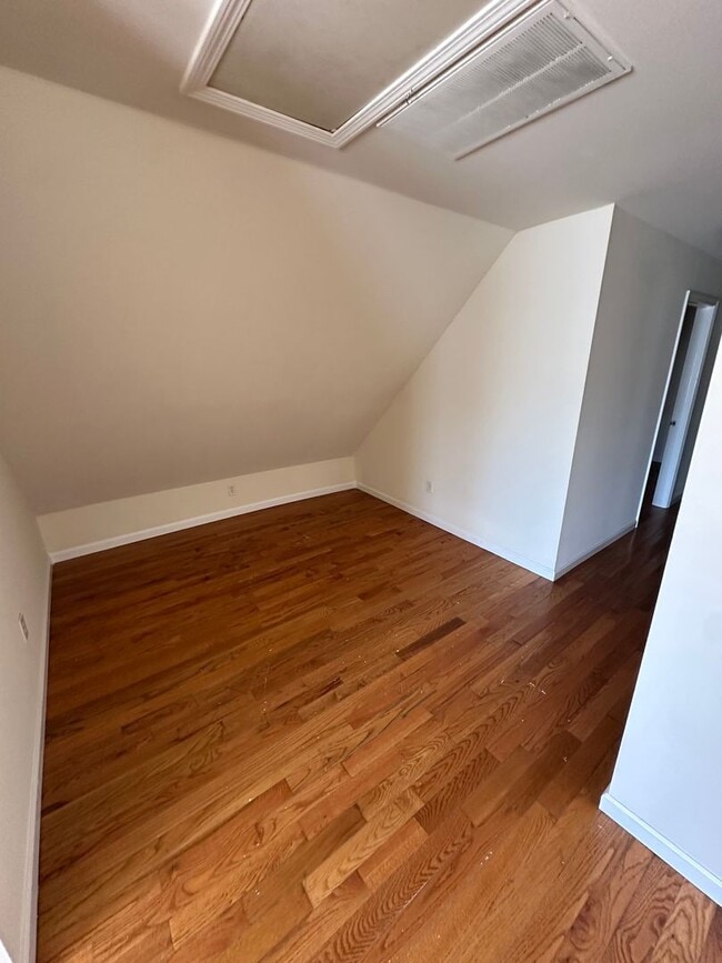 Photo - 126 James St Unit 126 3rd