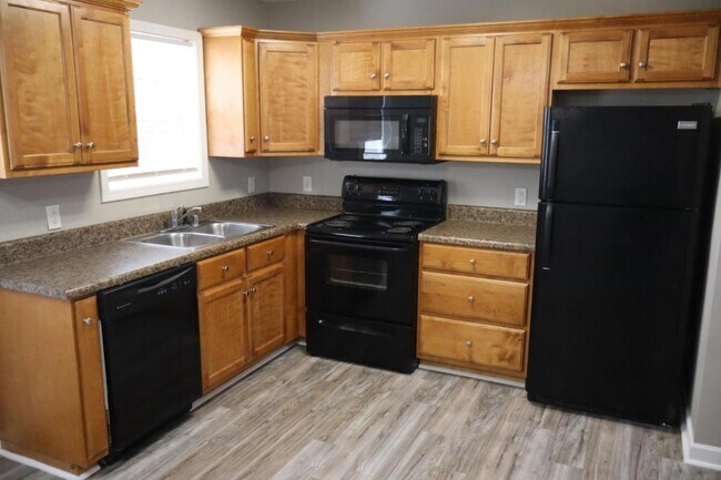 Photo - 125 Bon Aire Ave