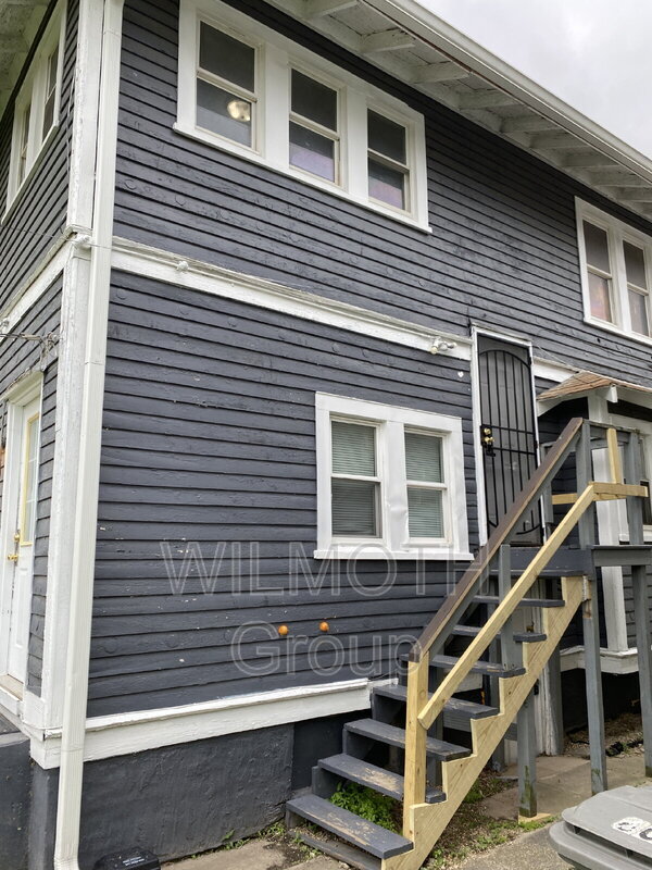 Photo - 6052 E Washington St Unit B