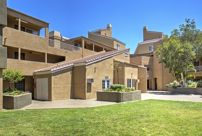Paramount Villas