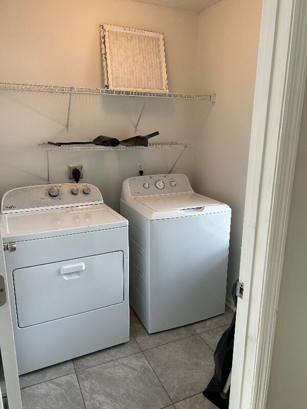 Photo - 305 Rose Marie Ln