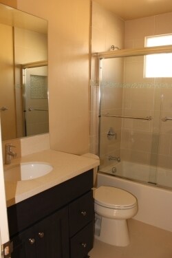 3135 Durango Ave