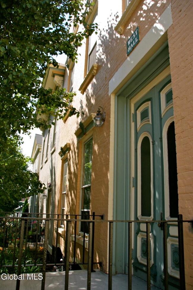 Photo - 73 Spring St Unit 1