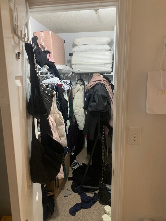 147 Kelton St Unit 2-bed 2-bath