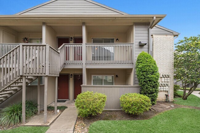1900 Bay Area Blvd Unit 175