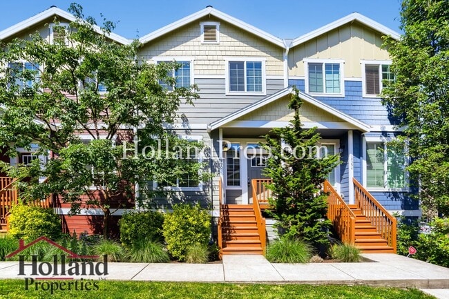 Building Photo - Modern Townhome with Dual Primary Suites & 2-Car Garage in Prime Beaverton Location