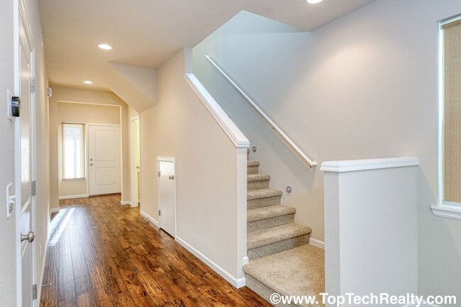 Photo - 16871 NW Anita St