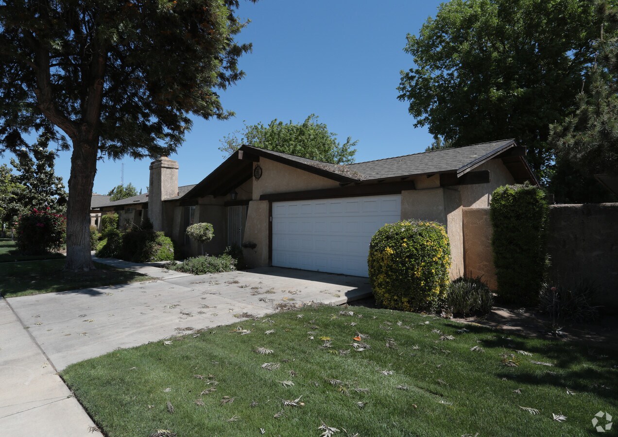 Photo - Music Ave. Apartments