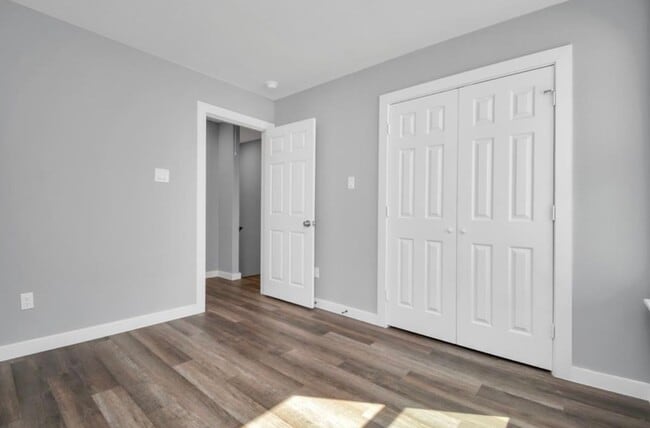 Photo - For Lease | 3 Bed, 2 Bath | 1,150 Sq Ft | Warwick Place |