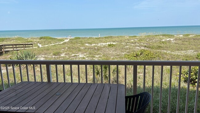 Building Photo - 5 Sunflower St Unit 6