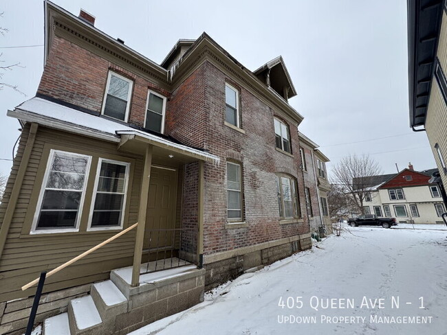 Photo - 405 N Queen Ave Unit 1