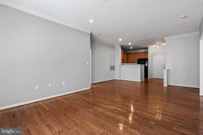 Photo - 12001 Market St Unidad 266