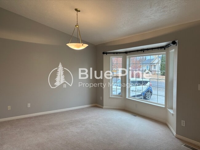 Photo - 3863 Ridgeview Cir