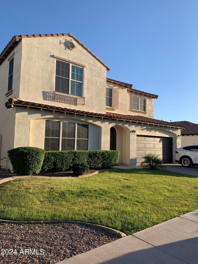 Photo - 2219 E Wisteria Dr