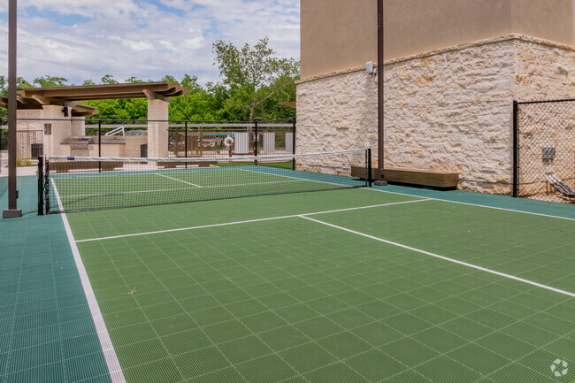 Pickleball Court - BARONS PARK